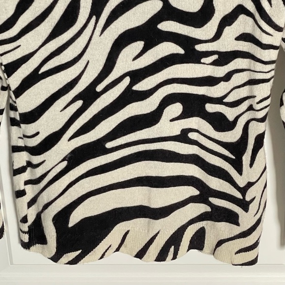 Charter Club Luxury Cashmere Black Zebra Print Crewneck Sweater 47179 - Picture 4 of 14